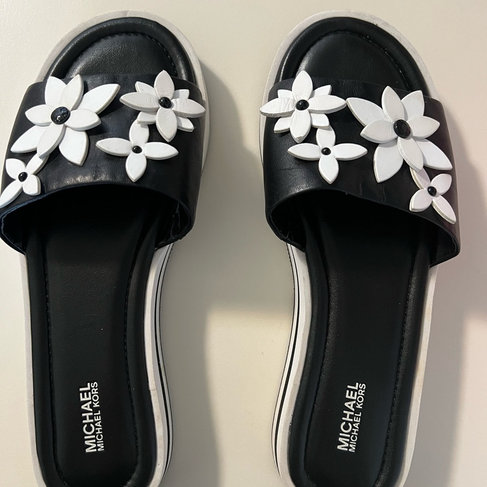 Michael Kors Black flowered sandals